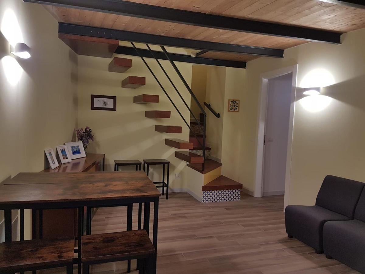 Rega Holiday House Napoli Eksteriør billede